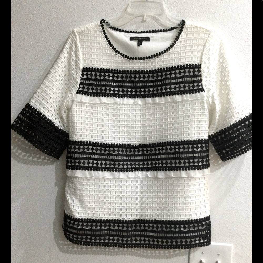 Ruffle Top - Picture 1 of 4
